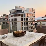 Orges - Top-lage In Mit Balkon Und Meerblick
