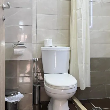 Orges - Top-lage In Mit Balkon Und Meerblick Sarande