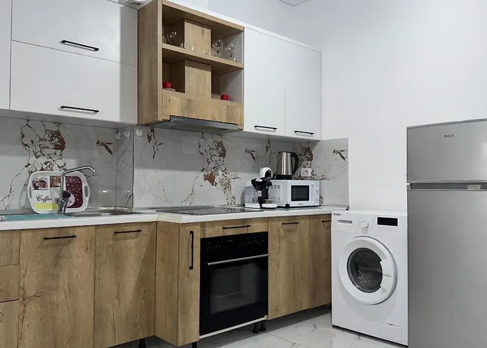 Orges - Top-lage In Mit Balkon Und Meerblick