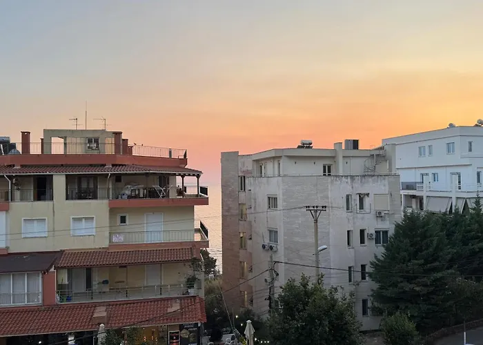 Orges - Top-lage In Mit Balkon Und Meerblick *