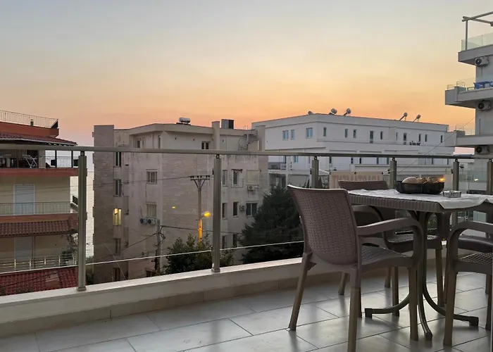 Orges - Top-lage In Mit Balkon Und Meerblick Apartament